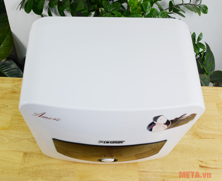 Bình nóng lạnh Rossi Amore RAM-30SQ nhìn từ trên xuống Bình nóng lạnh treo tường