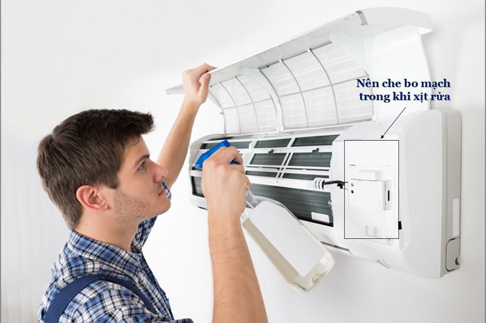 cach lam sach dan lanh dieu hoa mitsubishi electric nhanh chong jpg