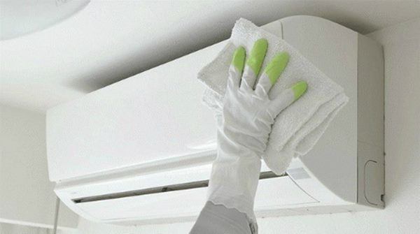 Vệ sinh mặt nạ dàn lạnh
