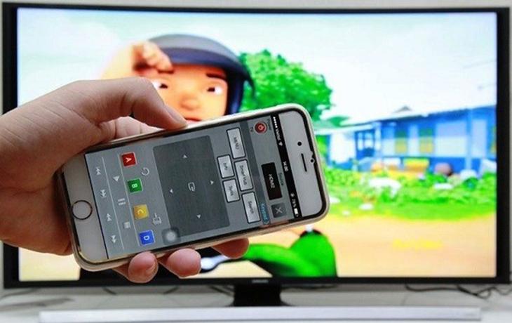 dùng điện thoại điều khiển tivi