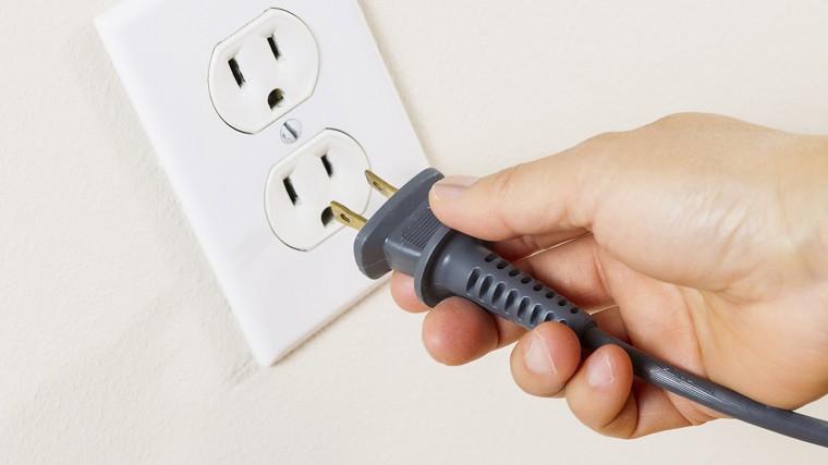 ve1bb87-sinh-tivi-mc3a0n-hc3acnh-phe1bab3ng-1 Vệ sinh tivi màn hình phẳng đúng cách